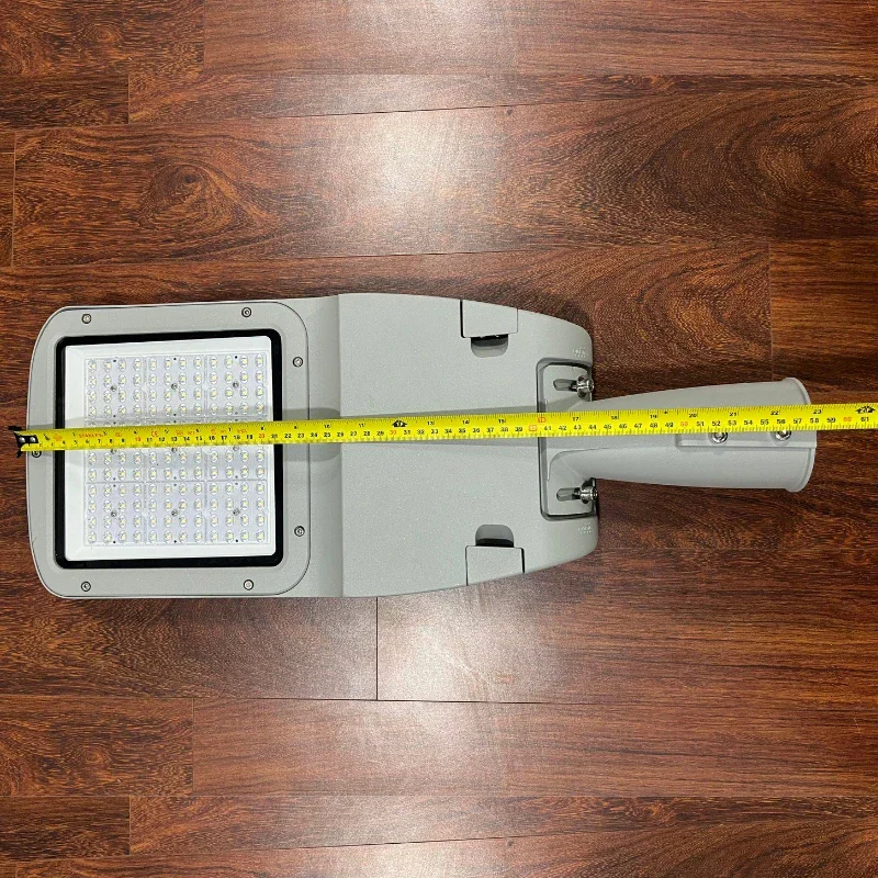 den duong led dd26 100w smd 5.webp den duong led dd26 100w smd 5.webp