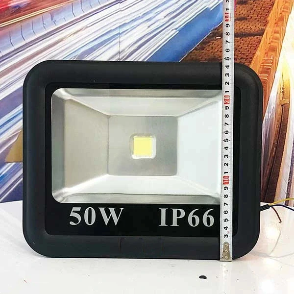 den led pha ngoai troi ptr chipled cob cong suat 50w dptrc050 3.webp den led pha ngoai troi ptr chipled cob cong suat 50w dptrc050 3.webp