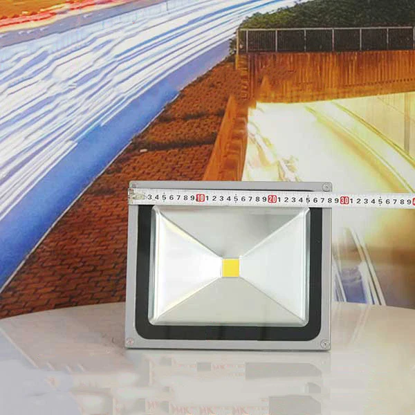 den led pha ngoai troi pxh chipled cob cong suat 50w dpxhc050 5.webp den led pha ngoai troi pxh chipled cob cong suat 50w dpxhc050 5.webp