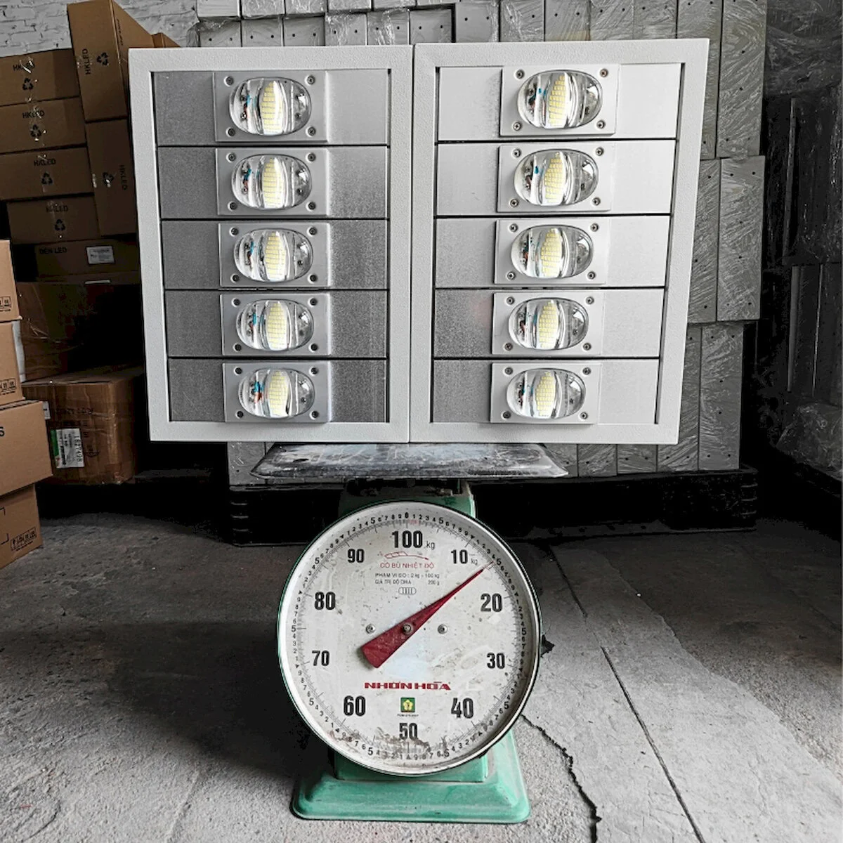 den led pha p02 500w hkled cob 3030 dp02c500 5.jpg den led pha p02 500w hkled cob 3030 dp02c500 5.jpg